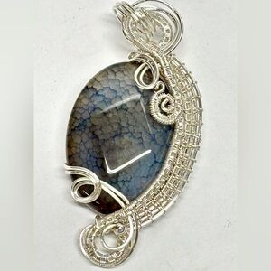 HAND CRAFTED Dragon Vein Agate Wire Wrapped Silver Plate Pendant, Handmade